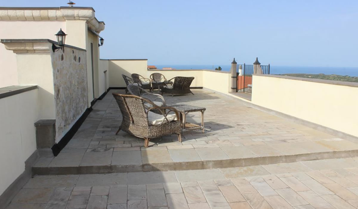 Prenota dal nostro sito ufficiale Hotel Maison Tresnuraghes